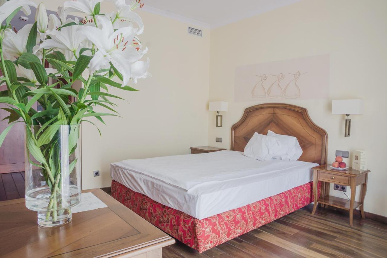 Hotel Rejs Устка Стая снимка